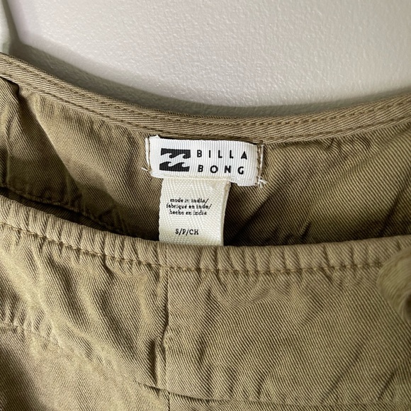 Billabong Wild Pursuit Green Shorts Overalls Romper Small - Picture 4 of 5